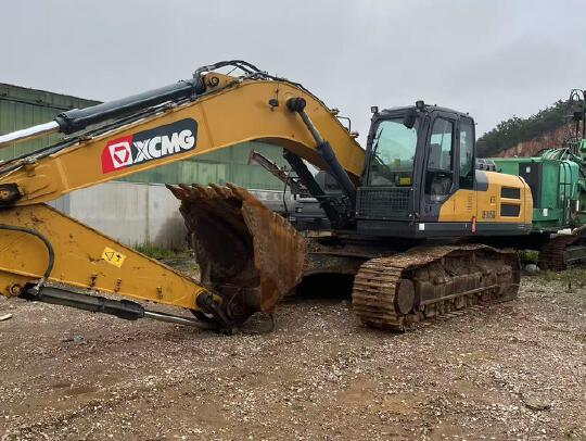 徐工XE305D履帶式挖掘機(jī)