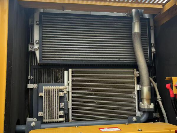 徐工XE305D履帶式挖掘機(jī)