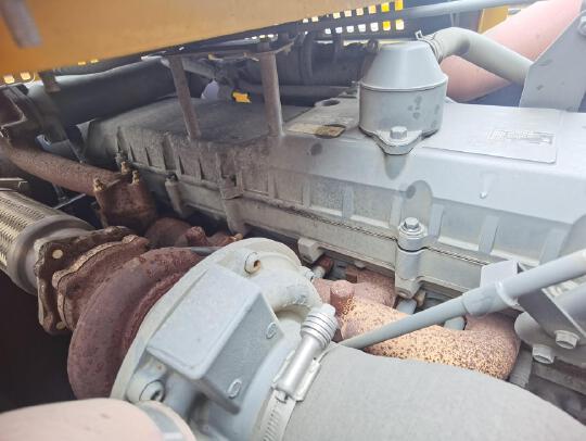 徐工XE370D履帶式挖掘機