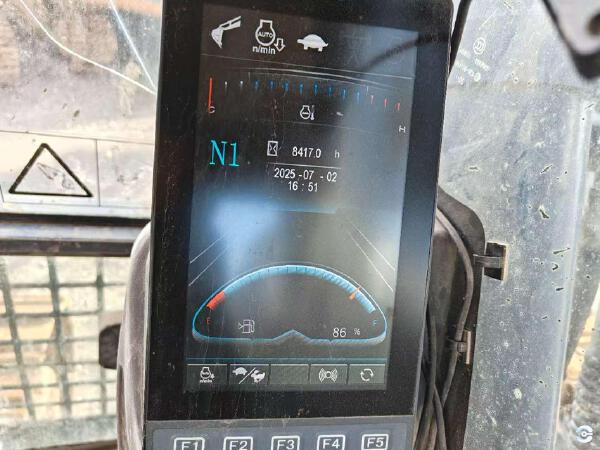 徐工XE490DK履帶式挖掘機