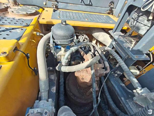 徐工XE490DK履帶式挖掘機