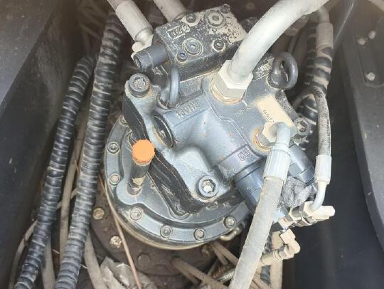 徐工XE215DA履帶式挖掘機