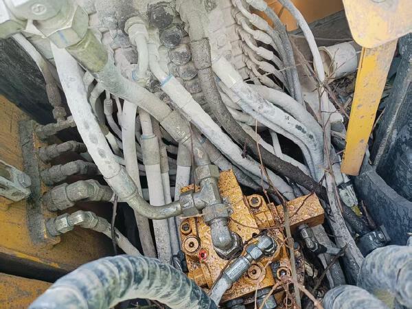 徐工XE75GH履帶式挖掘機