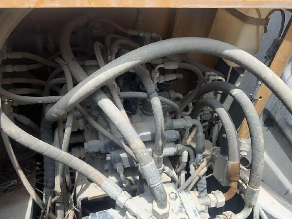 徐工XE135D履帶式挖掘機