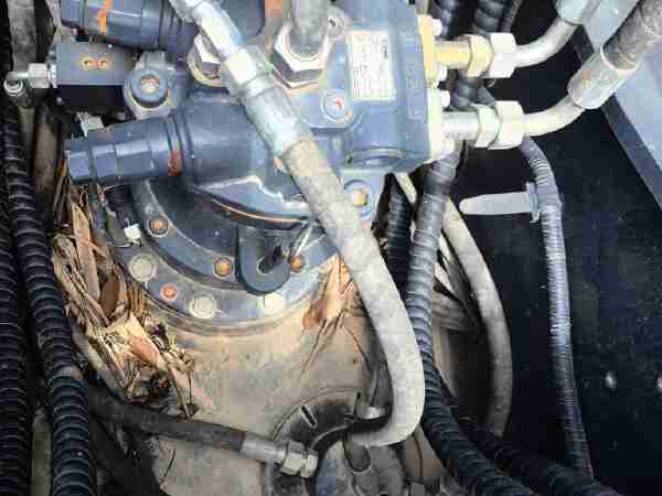 徐工XE135D履帶式挖掘機(jī)