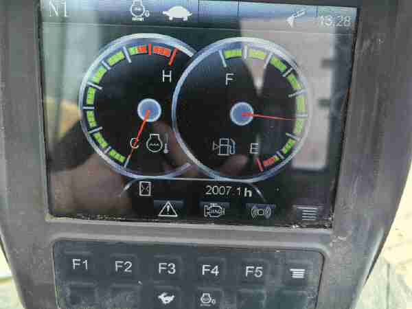 徐工XE135D履帶式挖掘機(jī)