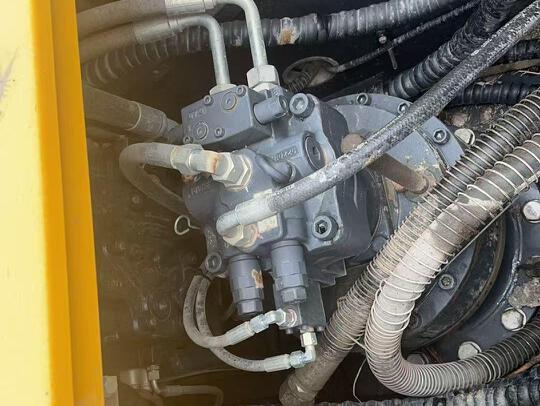 徐工XE370D履帶式挖掘機