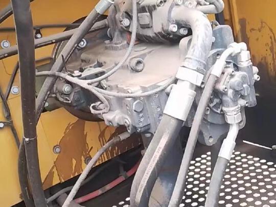 徐工XE650GK履帶式挖掘機(jī)