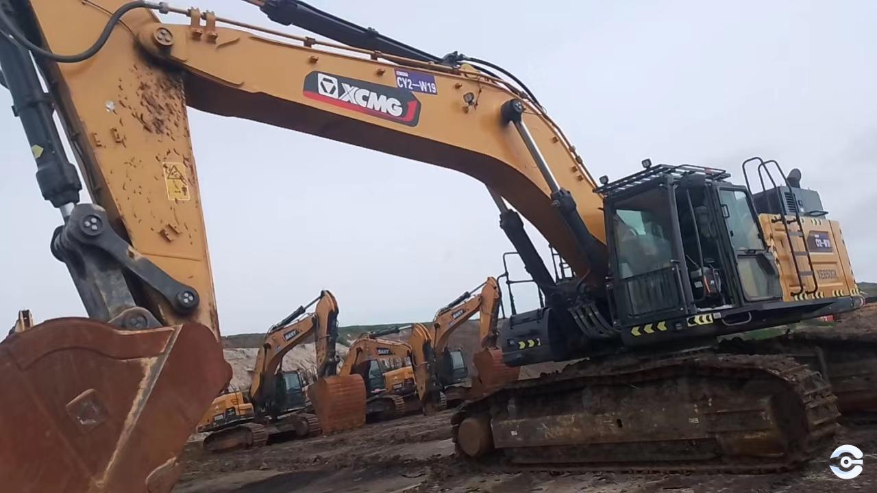 徐工XE650GK履帶式挖掘機