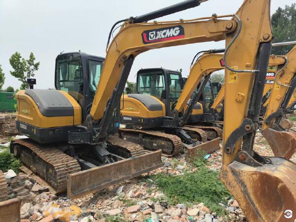 徐工XE60GA履带式挖掘机