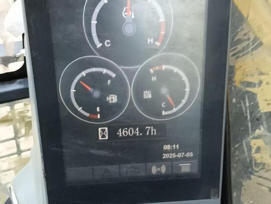 徐工XE380DK履帶式挖掘機(jī)