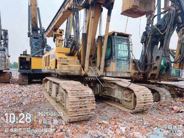 徐工XR220D旋挖鉆機