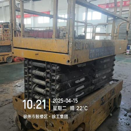 徐工GTJZ1212剪叉式高空作业平台