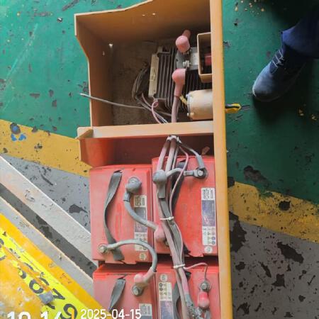 徐工GTJZ1212剪叉式高空作业平台
