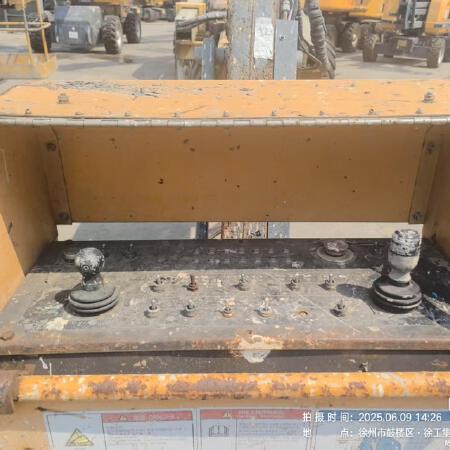 徐工GTBZ38S直臂式高空作业车