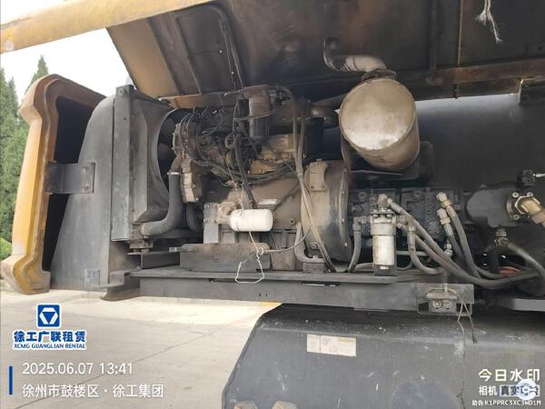 徐工GTBZ32S直臂式高空作業(yè)車