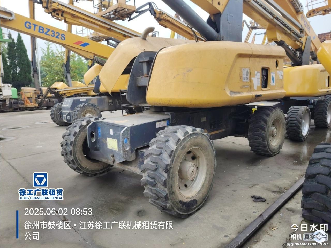 徐工GTBZ26S直臂式高空作業車