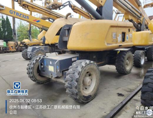 徐工GTBZ26S直臂式高空作业车