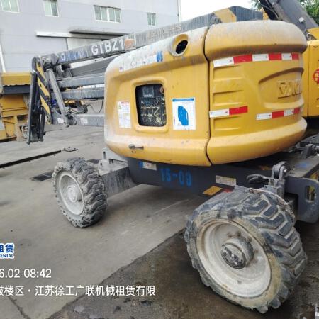 徐工GTBZ14J曲臂式高空作业平台