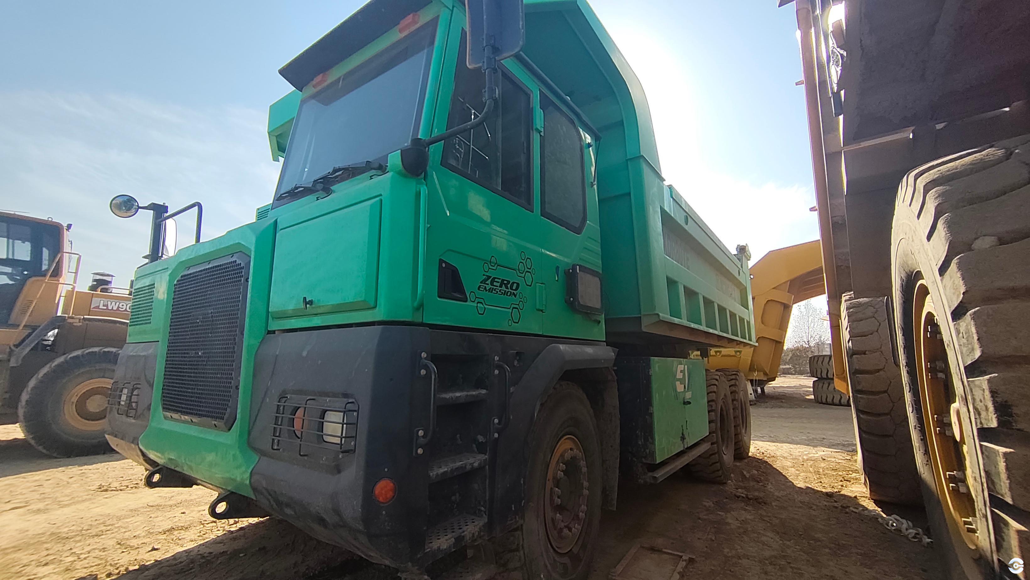 徐工XDR80TE寬體車