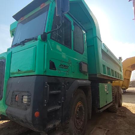 徐工XDR80TE宽体车