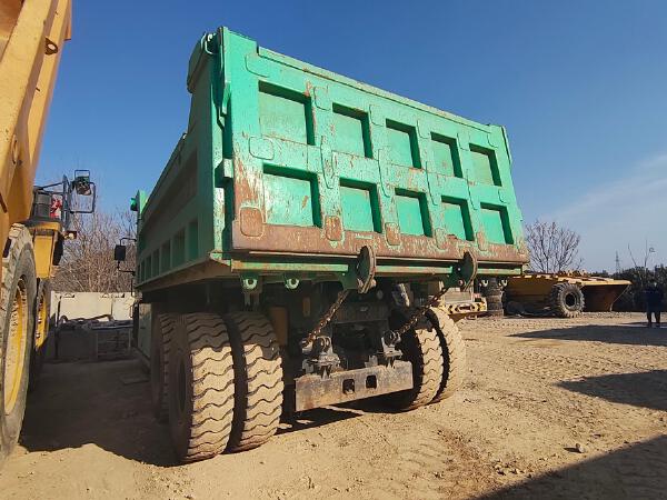 徐工XDR80TE寬體車