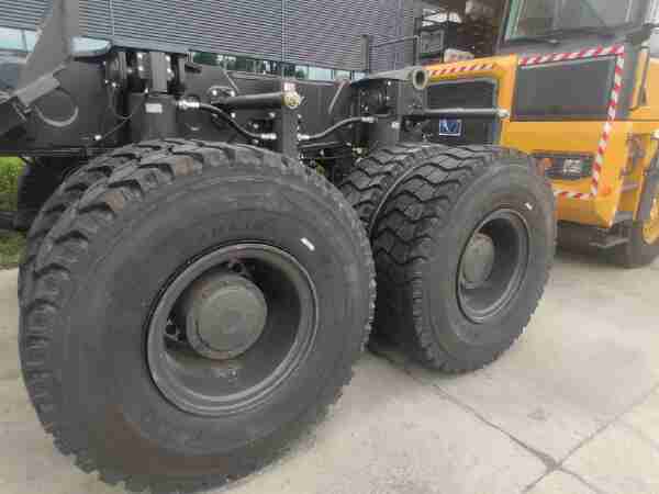 徐工XDR80TE寬體車