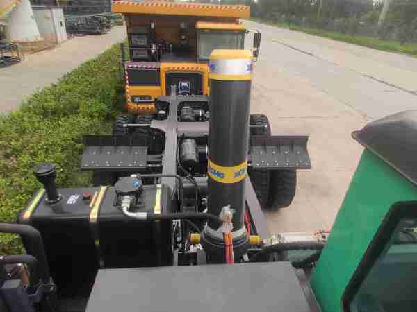 徐工XDR80TE寬體車