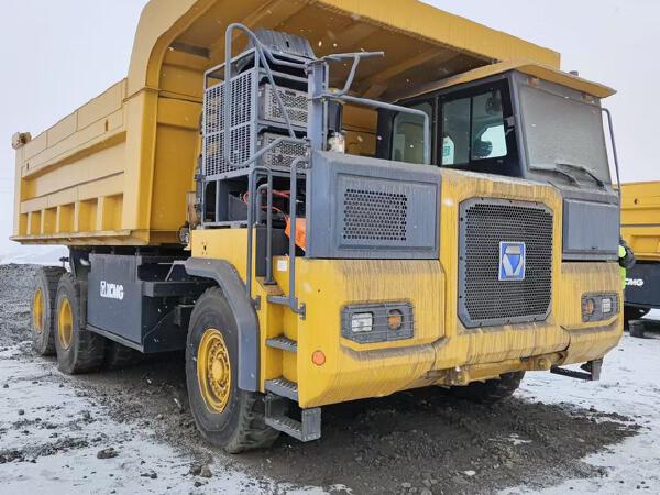 徐工XDR80TE寬體車