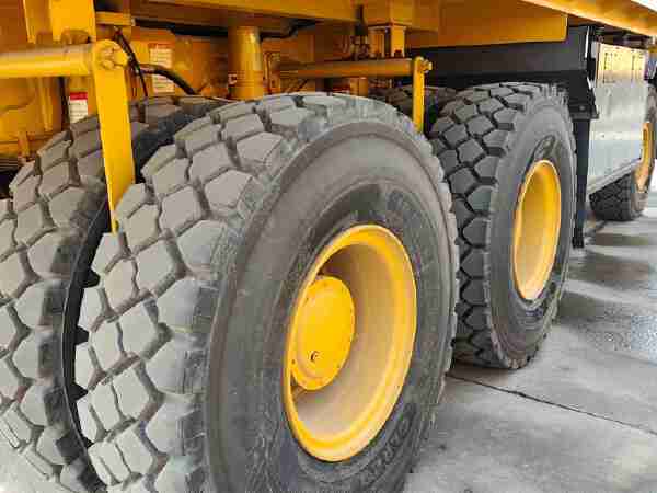 徐工XDR80TE寬體車