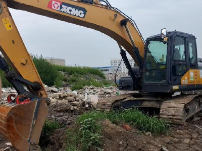 徐工XE200DA履帶式挖掘機
