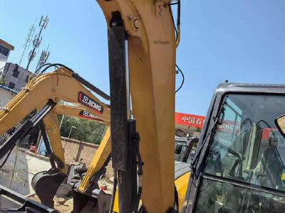 徐工XE60GA履帶式挖掘機