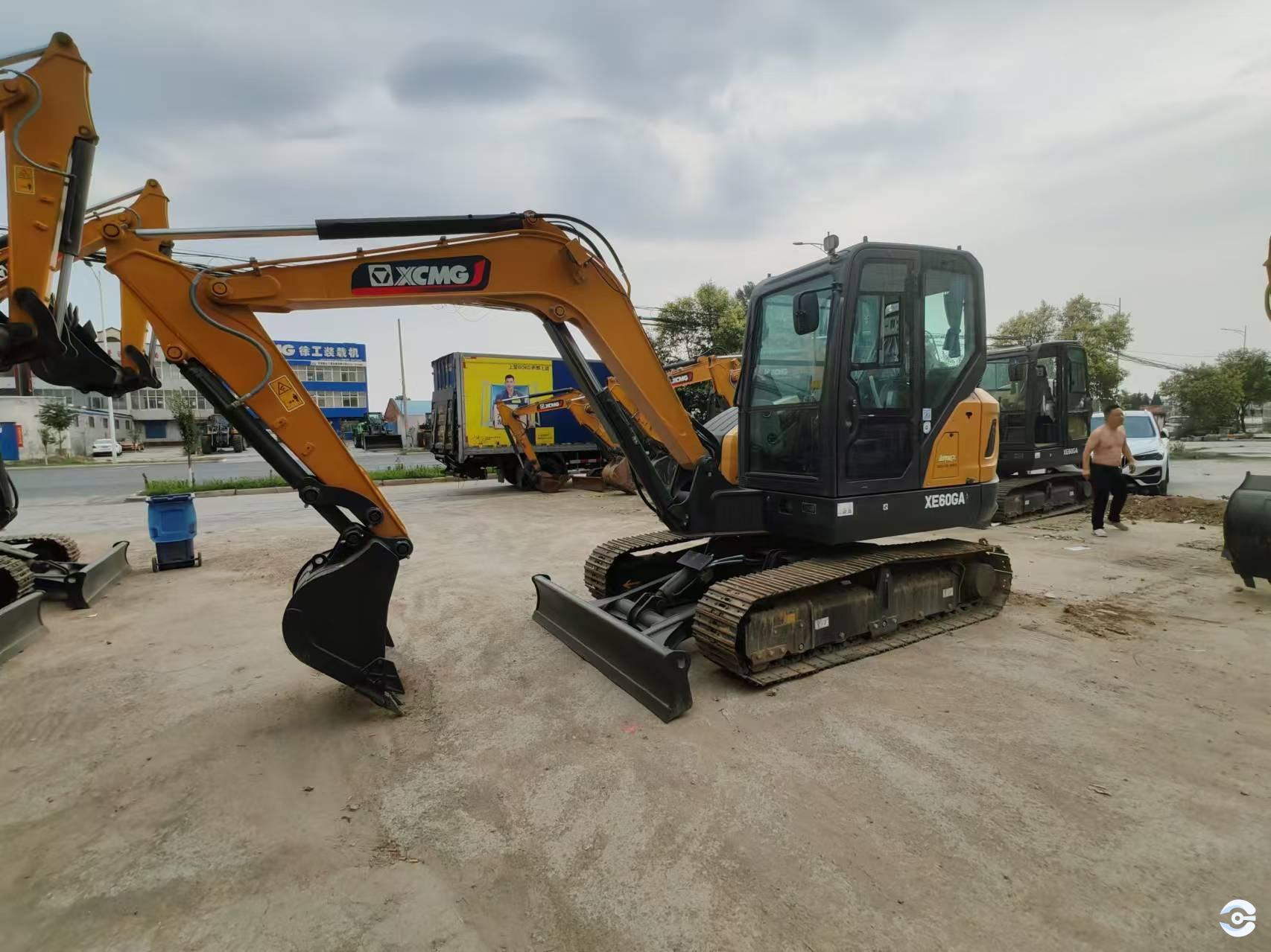徐工XE60GA履帶式挖掘機