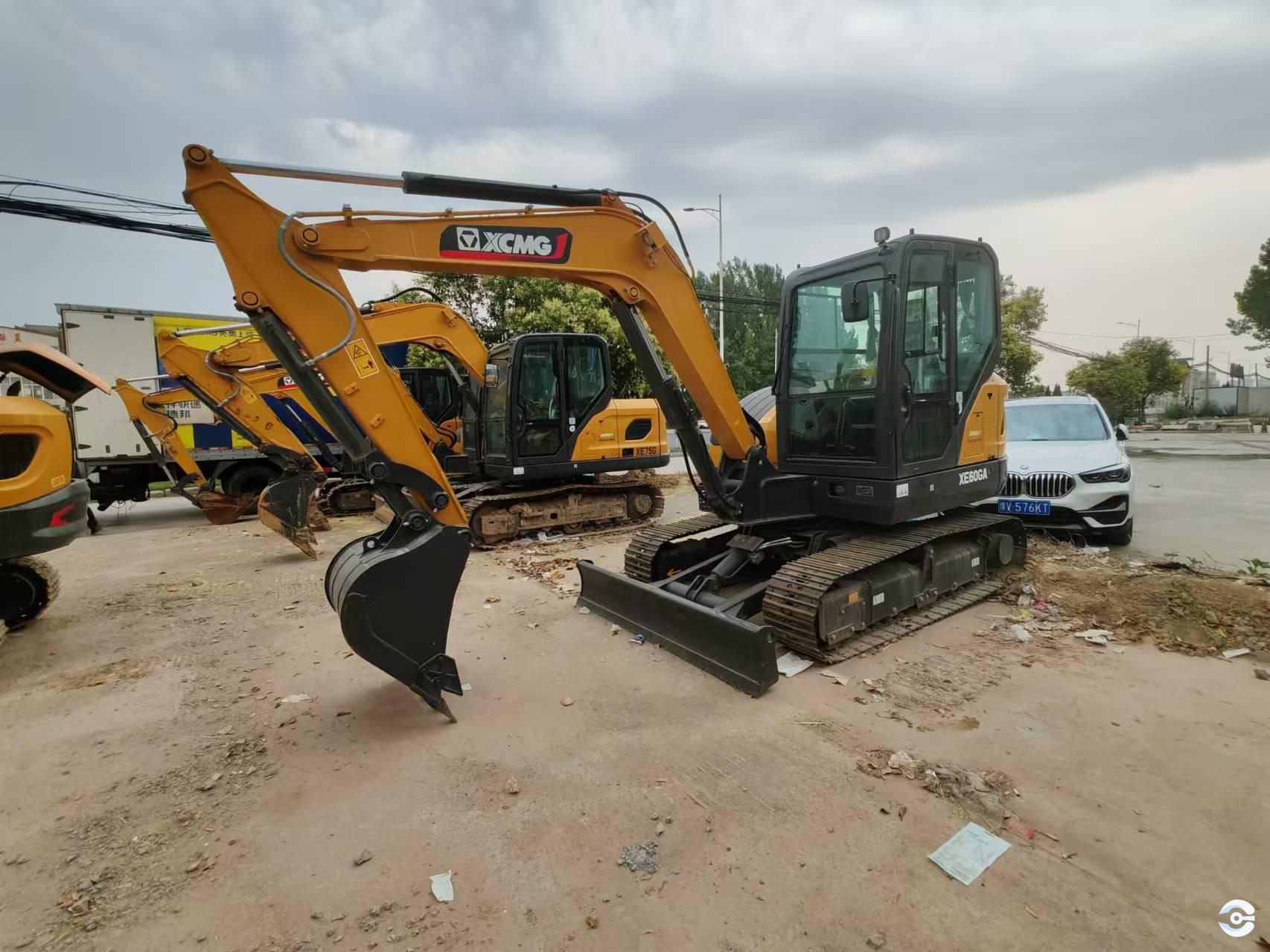 徐工XE60GA履帶式挖掘機