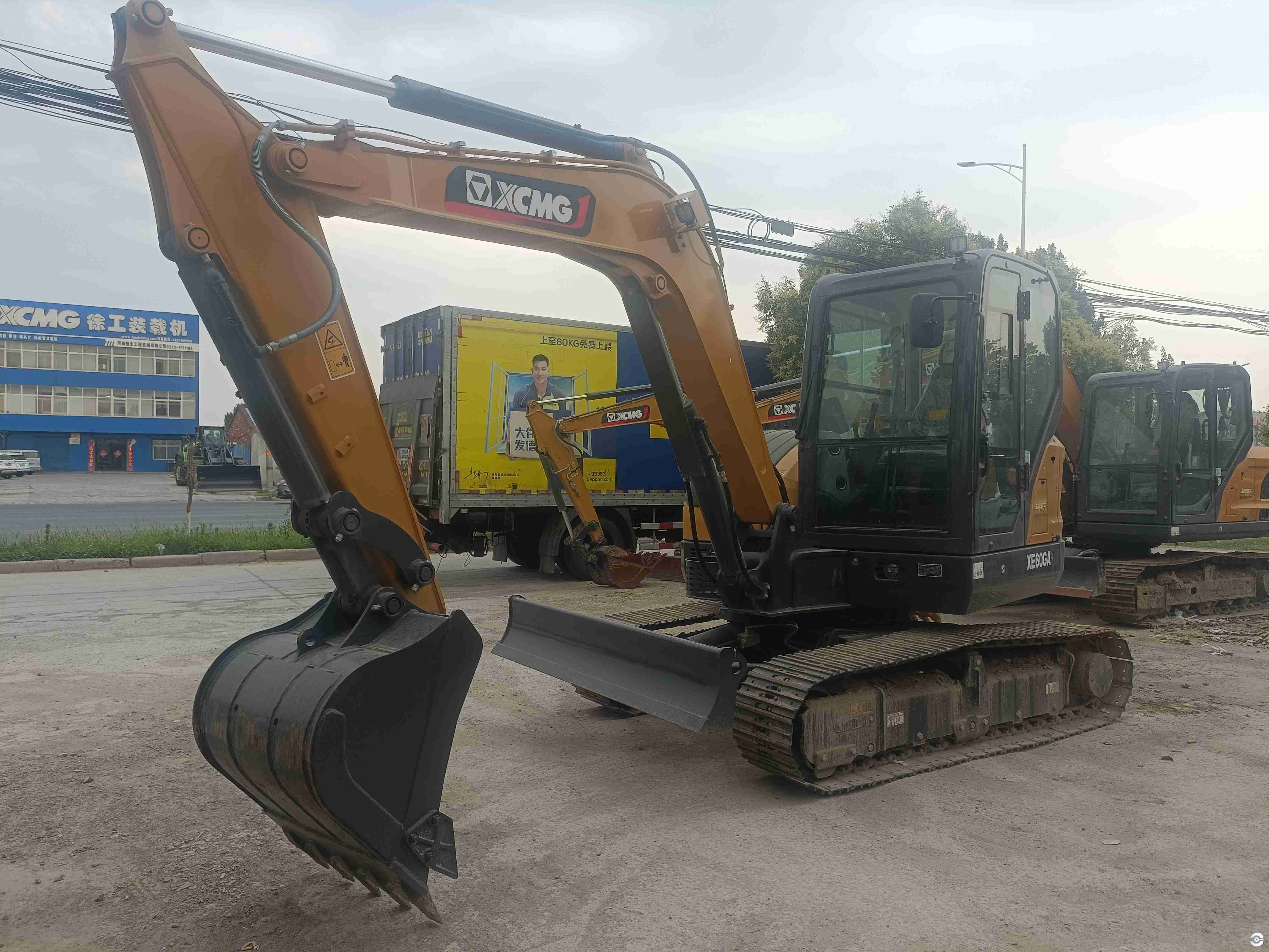徐工XE60GA履帶式挖掘機