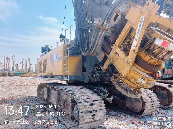 徐工XR240E旋挖鉆機