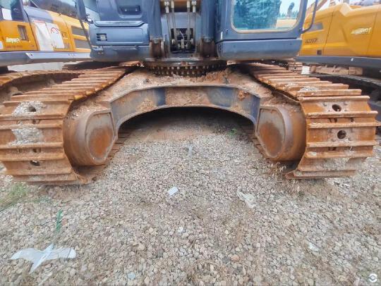 徐工XE400DK履帶式挖掘機