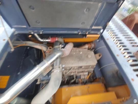 徐工XE470D履帶式挖掘機