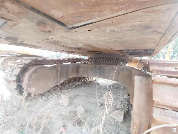 徐工XE470D履帶式挖掘機