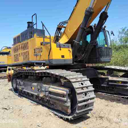 徐工XE700D履带式挖掘机