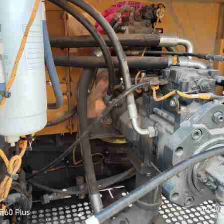 徐工XE700D履带式挖掘机