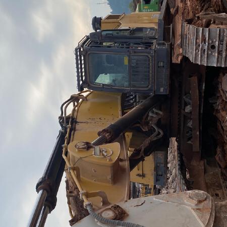 徐工XE950D履带式挖掘机