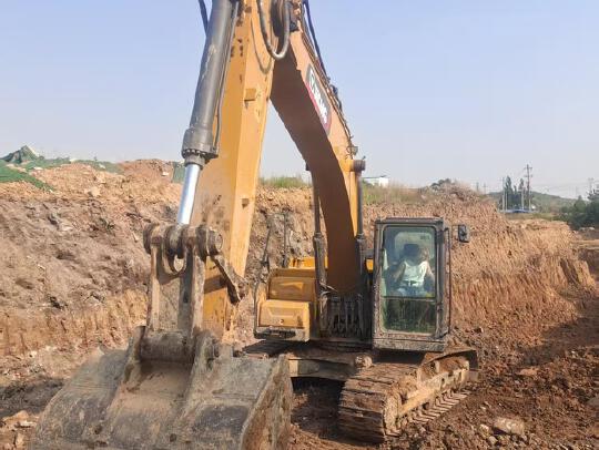 徐工XE200GH履帶式挖掘機