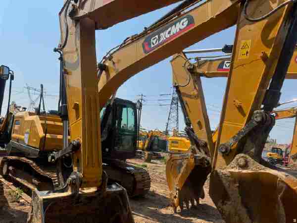 徐工XE200GH履帶式挖掘機