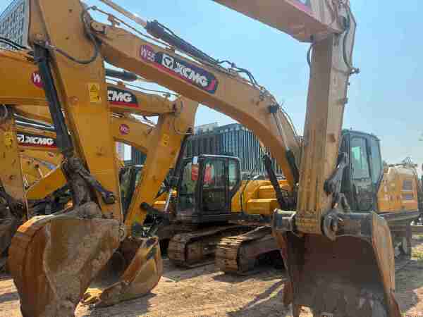 徐工XE200GH履帶式挖掘機