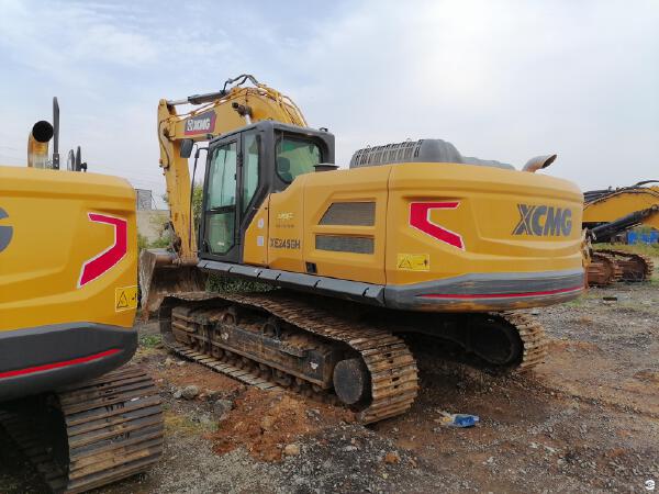 徐工XE245GH履帶式挖掘機