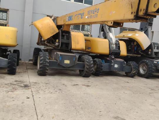 徐工GTBZ26S直臂式高空作業車
