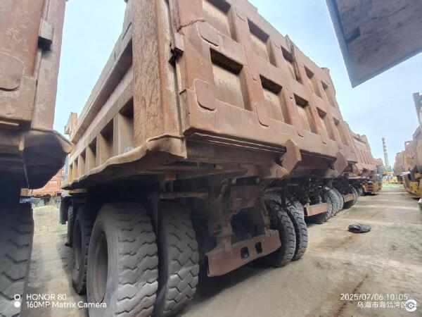 徐工XDR80T寬體車