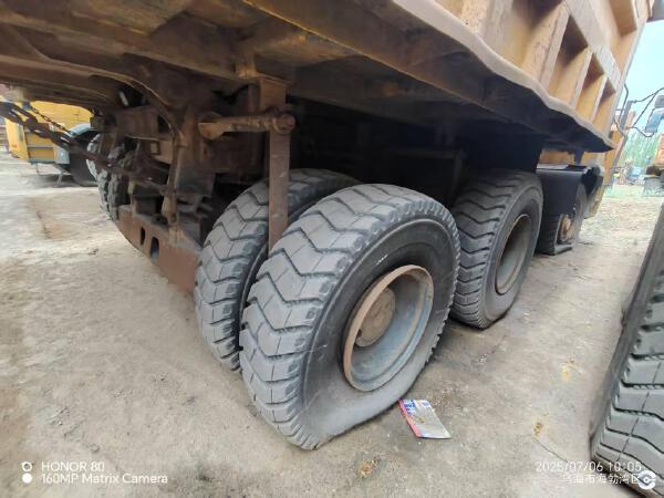 徐工XDR80T寬體車