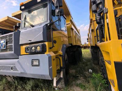 徐工XDM70T三橋剛性礦車